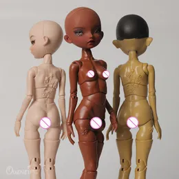 Dolls BJD 16 رائعة بتصميم جسم تصفيف الجسد 258 سم البشرة العادية راتنج تان راتنج متحرك بادلي 230904