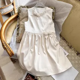 2023 Summer Champagne Solid Color Ribbon Tie Bowknot Dress Sleeveless Round Neck Knee-Length Casual Dresses S3S01M225