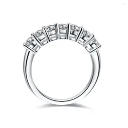 Pierścienie klastra Test Pozytywny 0,7 cart pierścień moissanite dla kobiet 7 Kamieni Diamentowe białe złoto 14K AU585 Ostatni wiecznie