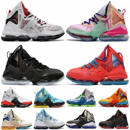 LEBRONS 19 XIX LOW What The Basketball Shoes 2023 Uniform Hook Space Jam Dutch Harwood Classic Hook Bred 18 18S 스포츠 야외 신발 크기 40-46 T9HB#