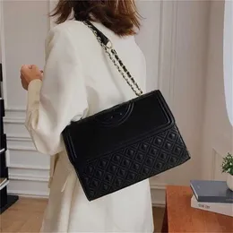 2024 New luxury handbag Top Design Luxury Bags high quality Trend and large capacity diagonal Ling lattice embroidery underarm shoulder
