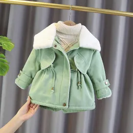 Jackets Mantel Wol Anak Perempuan Mantel 트렌치 Tebal Bulu Domba Pakaian Musim Dingin 2023 Bantalan Gaya Korea Untuk Anak Anak Baru 230905