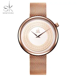 Womens Watch Saatler Yüksek Kaliteli Lüks Modern Yaratıcı Basit Kişilik Işık Lüks Su Geçirmez Saat