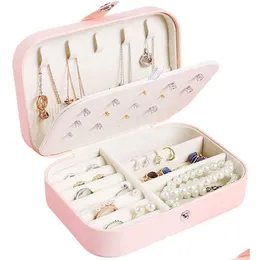 Smyckeslådor Portable PU Leather Box Travel Organizer Display Lagring Fodral för ringörhängen Halsband Tillbehör Förpackning OTLSV