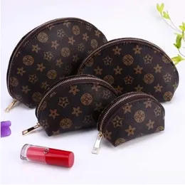 Wysokiej jakości 4PC/scenariusz Brown Kobiety worki kosmetyczne Letter Organizer Makeup Travel Torebka Make Up Bag damskie torebki Organizatory toaletowe torebki bratter2009