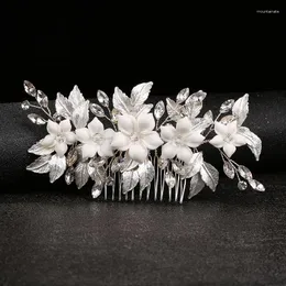 Hair Clips Handmade Ceramic Flower Bridal Headdress Comb Luxury Rhinestone Metal Leaf Pearl White Crystal Accessories Jewelry