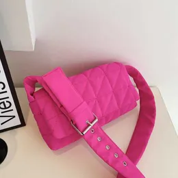 Cassette Botegss Ventss Sacs fourre-tout pour femmes et hommes boutique en ligne Début de l'automne Nouvelle mode Sac en coton à une épaule pour femmes 2023 Simple avec un vrai logo
