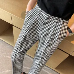 Men's Suits 2023 Autumn Winter Mens Plaid Pants British Slim Fit Dress Men Plus Size Pantalon Carreaux Homme Casual Formal