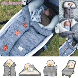 Filtar Swaddling Kawaii baby sängkläder filt varm filt stickad född swaddle wrap mjuk spädbarn sömnväska fotmuff bomull födda barn saker 230905