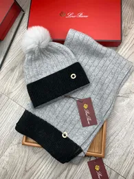 2023 Vinter nyaste ankomst lyxiga hattar scaves sätter unisex designer hatt och halsduk uppsättning för kvinnliga män stickade schal beanie högkvalitativa mössa halsdukar designers