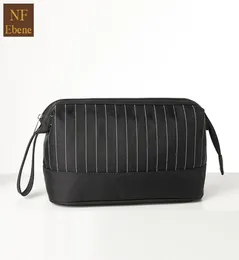 Old Cobbler 2020 DE Lona recubierta con cuero mate Nueva versión NF Cosmetic Bag Bolsos de mujer de alta calidad Fashion square 6570392