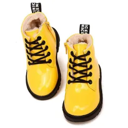 Bottes Chaussures enfants bottes de neige pour enfants bottines filles en cuir PU chaussures d'hiver imperméables enfant en bas âge garçon baskets chaussures en coton 230905