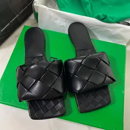 Sapatos Designer Mulher Homens Sandália Lido Lat Mule Intrecciat Luxo Slides De Couro Sandálias De Borracha Verão Praia Ao Ar Livre Moda Chinelo