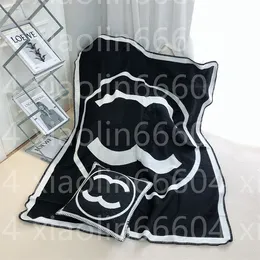 designer luxury ins Light Luxury small fragrance hold pillowcase pillow waist pillow cushion wool blanket Airplane nap sofa blanket