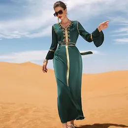 Ubranie etniczne marokańskie kaftan satynowe diamenty Jalabiya Dubai Turkey Abaya Muzułmańskie Kobiety Even Enven Party Maxi Dress Belted szata arabska eid