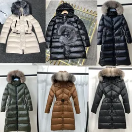 2024 Womens Classic Down Coats Winter Puffer Jackets Top Quality Designer Parka Casual Coat Shiny Laque Outerwear Warm Warm Rody 2886477