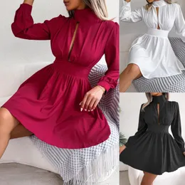 Casual Kleider Weibliche Kleid Überlegene Qualität Sommer Einfarbig Aushöhlen Rollkragen Vestidos Drop Verkauf BJSB8217