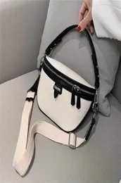 Moda kadın039s kemer çantası yüksek kapasiteli pu deri zincir toplamı bant başına fany paketi bananka portatif satchel göbek bandı bel çantası5779821
