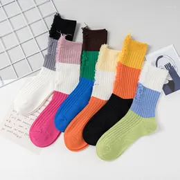 Chaussettes confortables et respirantes en coton pour femmes, trou, printemps et été, à la mode, personnalité, Tube moyen