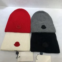 Berretto da donna di design Cappello invernale di lana calda di alta qualità Contiene cashmere per calore, resistenza al freddo e resistenza al vento adatto per riunioni MOHT001
