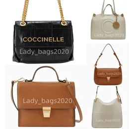 أكياس Coccinelle Frances Beat Hobo Bag Women C Designer Designer Toures Barge Chain Bag Luxury Iris Handbags تقطعت بهم السبل محفظة حقيبة الكتف