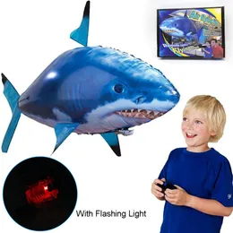 ElectricRC Tiere Aufblasbare Fernbedienung Hai Spielzeug Luft Schwimmen RC Tier Radio Fliegen Ballons Clown Fisch Neuartiges Spielzeug Für Kinder jungen 230906