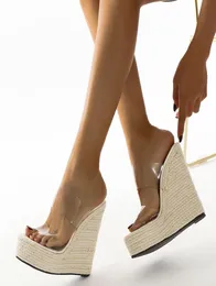 샌들 크리스탈 PVC 젤리 샌들 여성 투명한 신발 플러스 크기 여성 플랫폼 웨지 하이힐 chaussure femme7023067