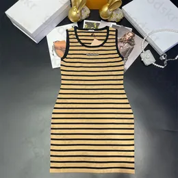 İnce kadınlar çizgili elbiseler moda markası kolsuz sundress basit tasarımcı yüksek bel etek