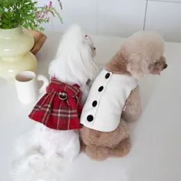 Dog Apparel AutumnWinter Warm Pet Couple Clothing Tractable DogDress Red Plaid Skirt With BowTie Vest Patchwork Coat DogCat Clothes 230906