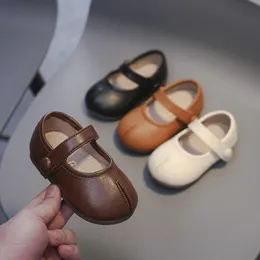 Tênis bebê meninas sapatos primavera outono infantil criança sapatos confortáveis softsoled antiderrapante crianças casuais sapatos de couro 230906