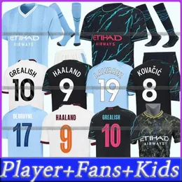 Men's T-shirts 23 24 Haaland Man Citys Soccer 2023 2024 Player Fans Grealish Foden Sterling Shirt De Bruyne Gesus Bernardo Mahrez Maillot Foot Men Kids Kits