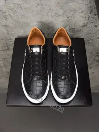 2021 جودة الرجال أحذية رياضية غير رسمية للياقة البدنية مصمم أزياء أسود مطابق لجلد مريح أحذية مسطحة د نوك