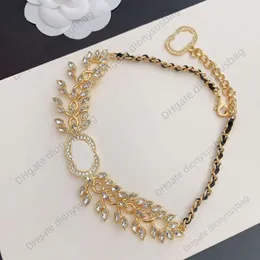 Designer smycken halsband litet doftande häst ögonvatten diamant blad form bred upplaga läder vävande halsband för kvinnor