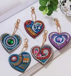 سلاسل المفاتيح Diamond Painting Keychain Kit 5D Paint with Diamonds by Number Love Heart Pendant Art Craft Key Ring Valentine39S DA7189533