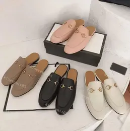 2023 designer princetown chinelos de couro genuíno mules mulheres mocassins corrente de metal confortável sapato casual rendas chinelo com caixa