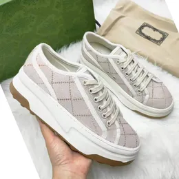 Designerin Frauen Mann Casual Schuhe Italien Low-Cut 1977 High Top Letter Hochqualität Sneaker Beige Ebony Canvas Tennis Schuh Luxus Stoff Tri 3487