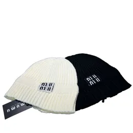 Partihandel m iu ny stickad hatt vinterdesigner mössa mössor hattar män kvinnor utomhus hattar klassisk stickad ski beanie