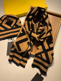Neues modisches Beanie-Designs, klassisches Winter-Wollmütze-Schal-Set für Damen, warm und stilvoll