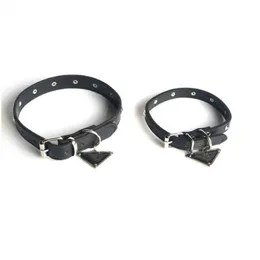 Dog Collars Leashes Designes Collar Set Letter Pクラシックブラックパターンペット小さな中程度の大きな犬PS1799ドロップデリバリーガードDH3BN