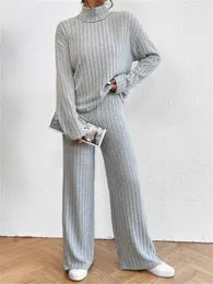 Kvinnors tröjor Kvinnor Sticked Solid Turtleneck Pullover Sweater and Straight Pants 2 Piece Set Autumn Winter High Elastic Warm Suit
