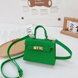 2022 Kids Spring Candy Color Handbags Girls Crossbody Bage Pu Leather One-One-Leats Kids Mini Pres Messenger Bag182Q