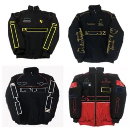 2022新しいF1 F1フォーミュラワンレーシングジャケット秋と冬のフル刺繍ロゴ綿服スポット262p