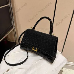 Women's Bag designer handbags tote 2023 New luxury diamond Handbag Fashion Shoulder Hourglass Mini s Patent Leather Crossbody bags