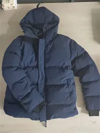 最新スタイルのデザイナー冬のジャケットメンシックダウンジャケット