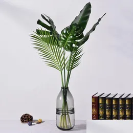 装飾的な花の花輪5PCSシミュレーショントロピカルプラントタートルリーフ人工グリーンパーム葉DIYホームデコレーションアクセサリーOTFMV