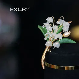 Pins Brooches FXLRY Original Design Handmade Natural Pearl Lily Of The Valley Brooch For Women Coat Sweater Corsage 230908