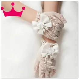 Sweet Girls encaje hueco guantes blancos boutique niños boda princesa accesorios niños estéreo flores con cuentas Arcos guantes de dedo 260a