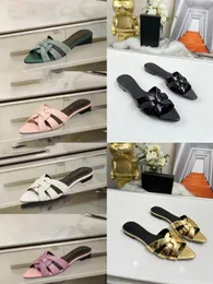 Designer tofflor kvinnors sandaler senaste färg läder sandaler klassisk låda och dammväska mode eleganta kvinnors skor