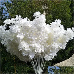 装飾的な花の花輪シルクハイドジアホワイトブランチドリフトスノージプソフィラ人工桜の花