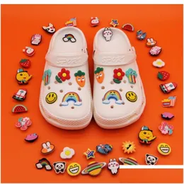 Schuhteile Zubehör Großhandel benutzerdefinierte Cartoon-Stil PVC Charms Shoecharm Schnalle weiches Gummi für Clog-Schuhe Garten Drop Lieferung Dhoqr